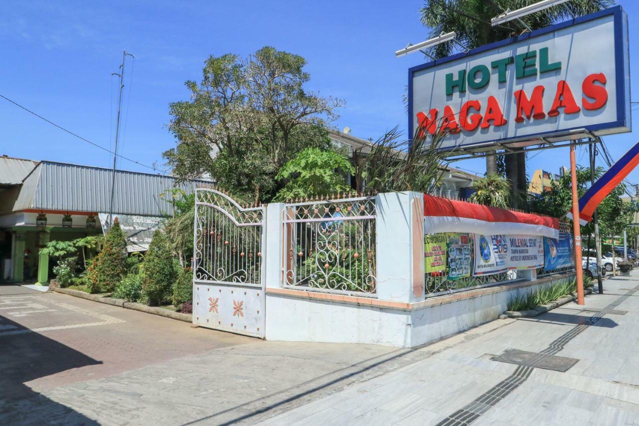 Mojokerto Naga Mas Hotel מראה חיצוני תמונה