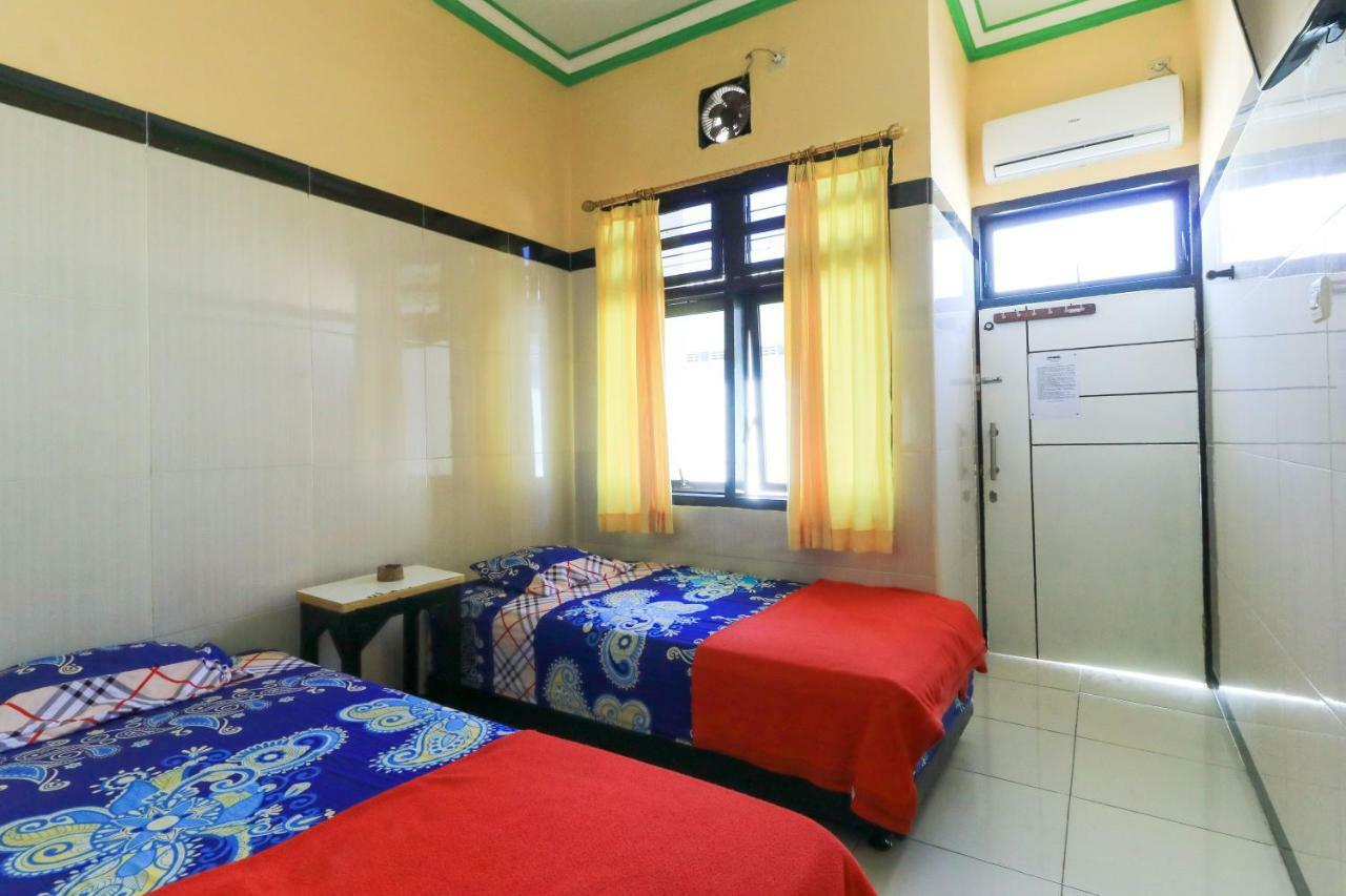 Mojokerto Naga Mas Hotel מראה חיצוני תמונה