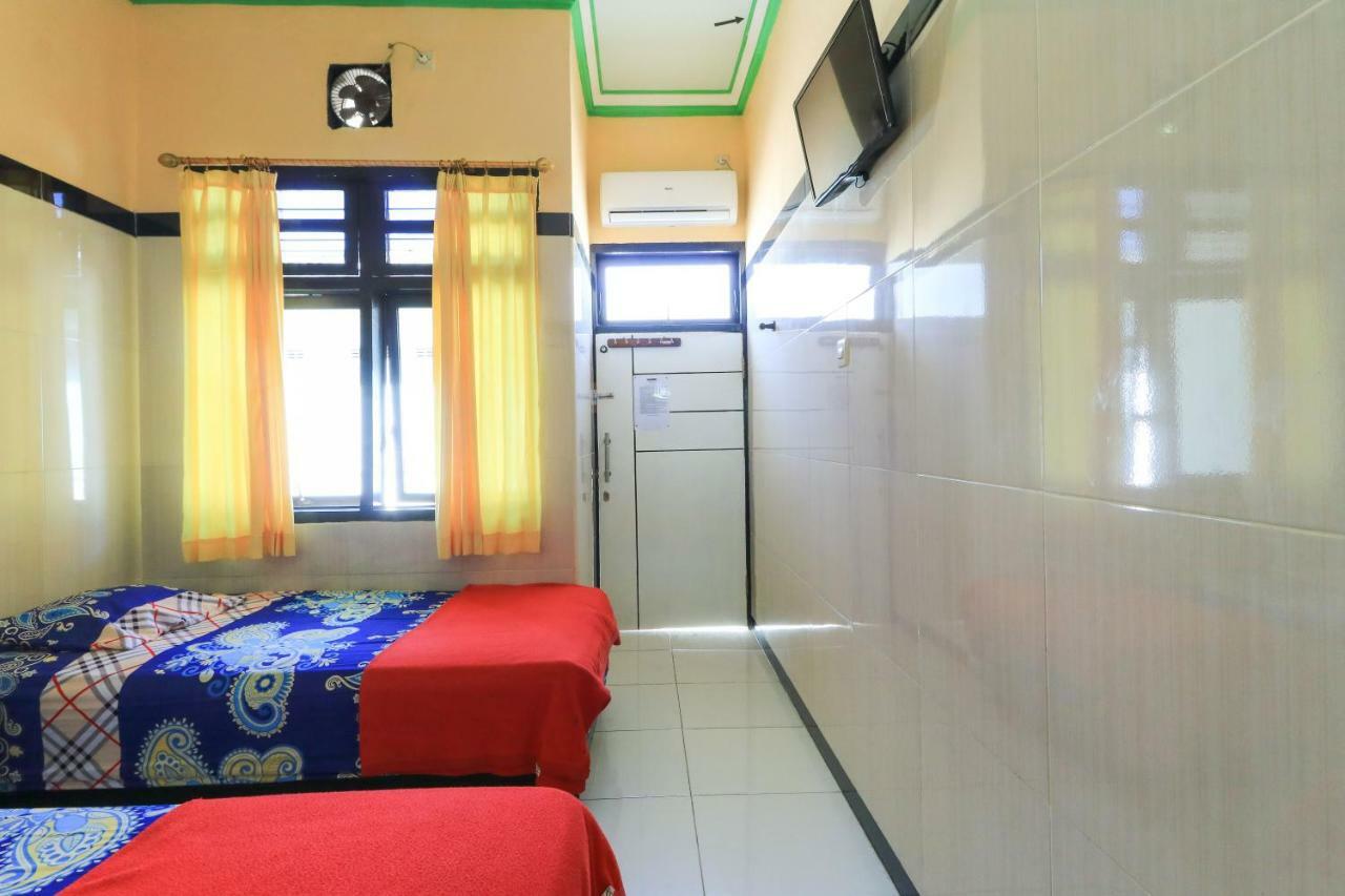 Mojokerto Naga Mas Hotel מראה חיצוני תמונה