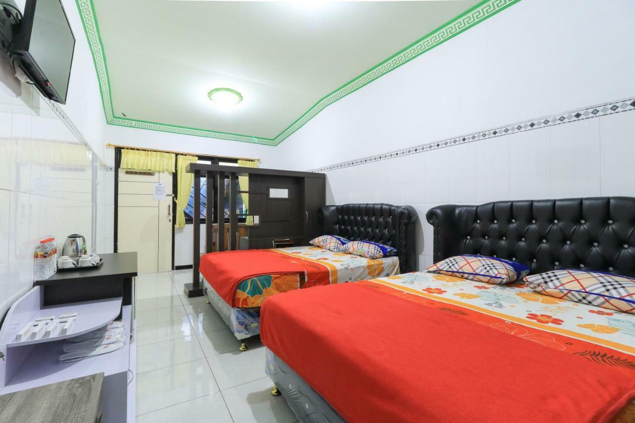 Mojokerto Naga Mas Hotel מראה חיצוני תמונה