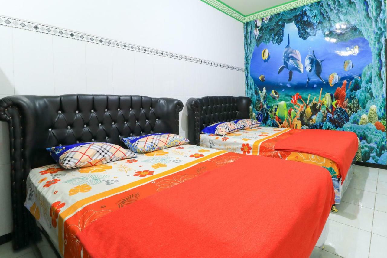 Mojokerto Naga Mas Hotel מראה חיצוני תמונה